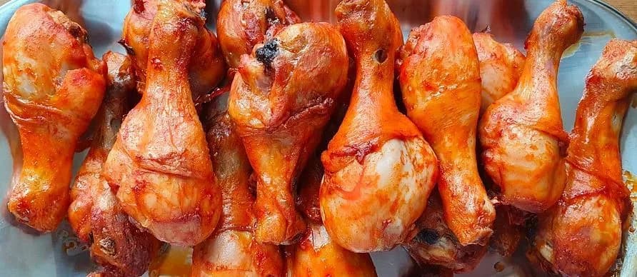 Jak zrobić udka z kurczaka, aby były soczyste i aromatyczne Jak zrobić udka z kurczaka, aby były soczyste i aromatyczne