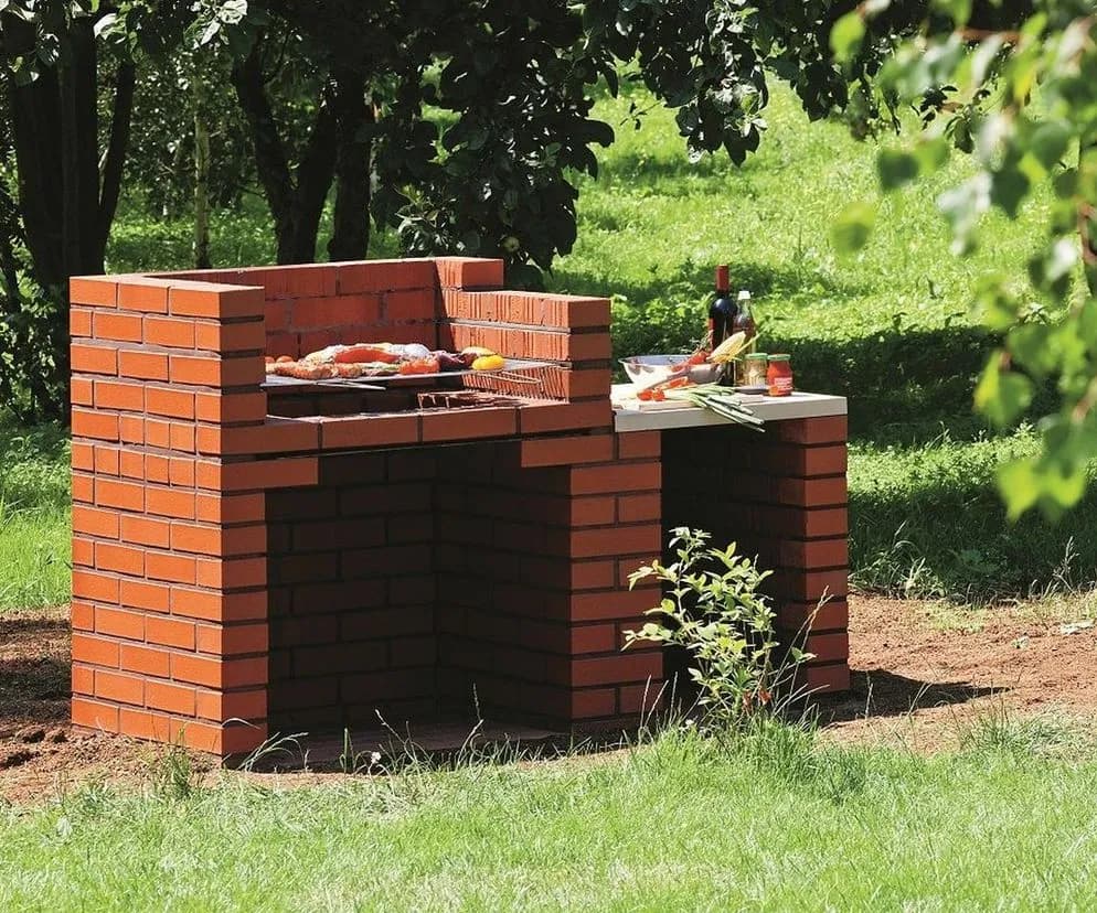 Jak zbudować grill wędzarnia z cegieł i uniknąć najczęstszych błędów Jak zbudować grill wędzarnia z cegieł i uniknąć najczęstszych błędów